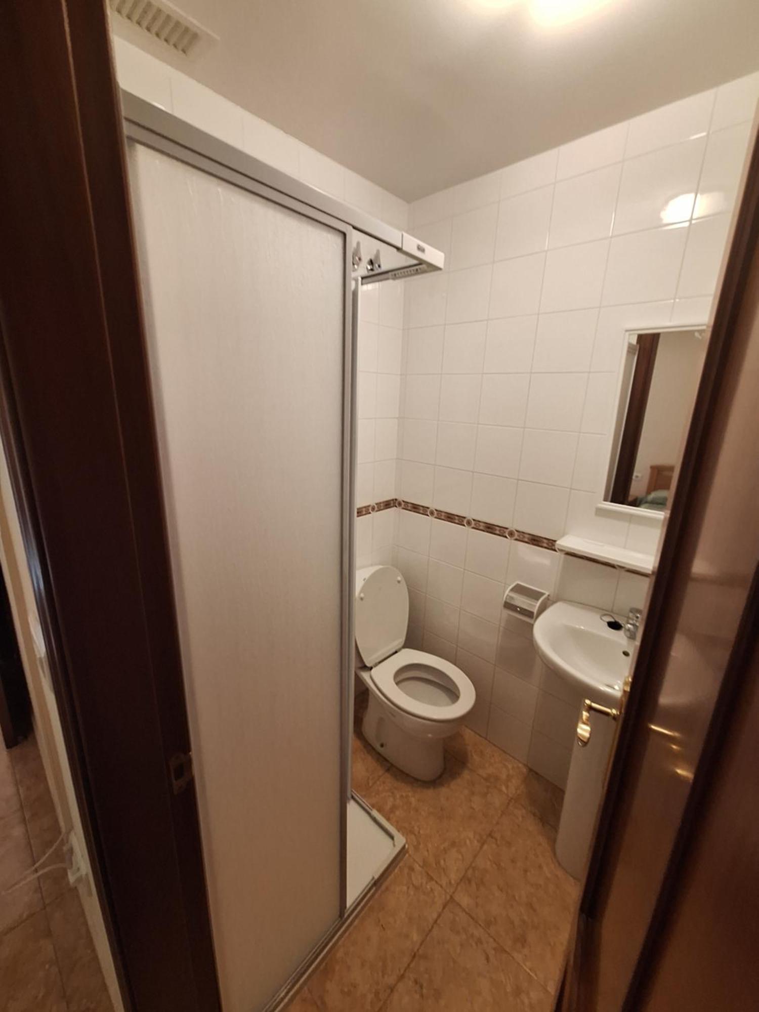 Hostal Pension - La Rotonda Hotel Tardienta Екстериор снимка